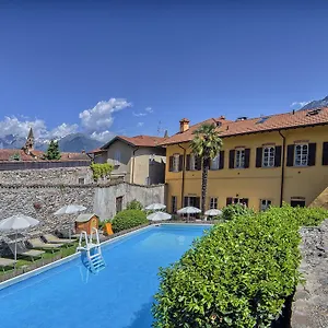 Vinicia, Pool, Jacuzzi, Airco Domaso