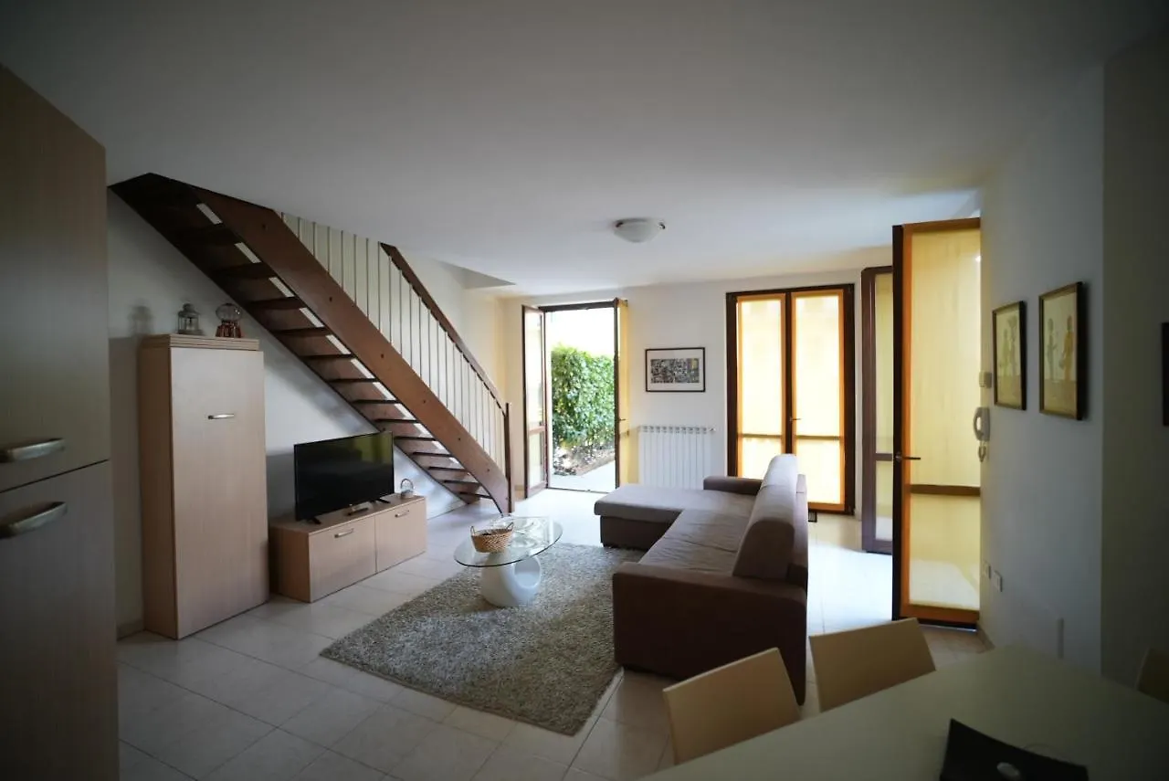 My Holiday - Casa Chiara Domaso Apartment